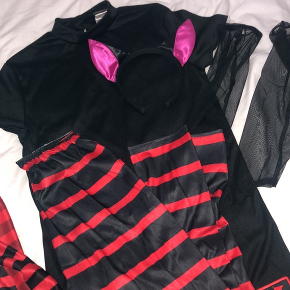 Hotel Transylvania costume - Picture 4 of 6